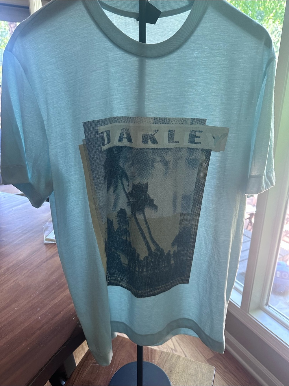 Oakley Hydrolix Graphic T Shirt Mens Blue Palm Tree Surf Skate Tee